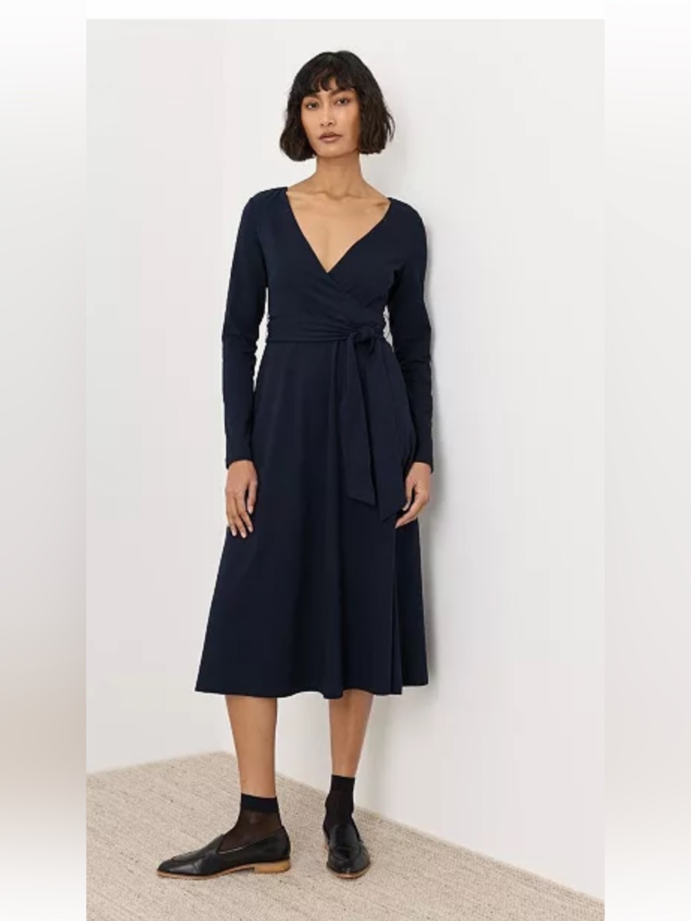 Pact Fit and Flare Long Sleeve Wrap Dress in Navy M